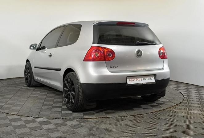 Volkswagen Golf V с пробегом 2004 года, цена 415 000 рублей, 282582 км, хэтчбек, Автокод Объявления