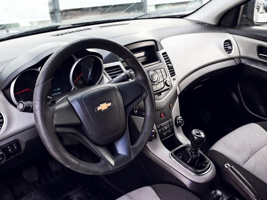 Chevrolet Cruze I Рестайлинг Екатеринбург  - изображение 13