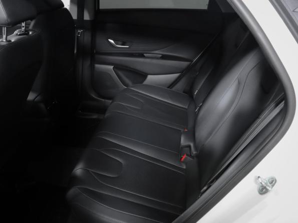 Hyundai Elantra VII (CN7) Рестайлинг с пробегом 2023 года, цена 2 110 000 рублей, 26653 км, седан, Автокод Объявления