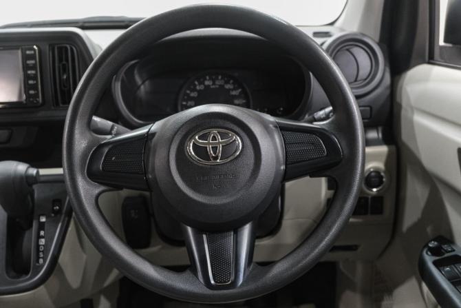 Toyota Passo III с пробегом 2019 года, цена 999 000 рублей, 114000 км, хэтчбек, Автокод Объявления