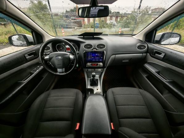 Ford Focus II Рестайлинг с пробегом 2010 года, цена 279 000 рублей, 398559 км, универсал, Автокод Объявления
