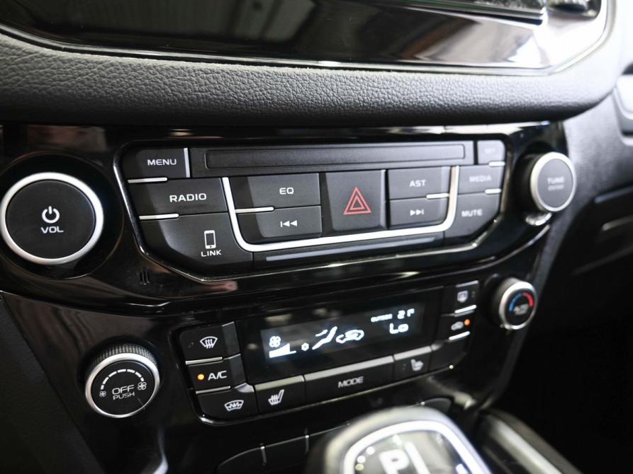 Geely Emgrand X7 I Рестайлинг 2 Ростов-на-Дону  - изображение 21