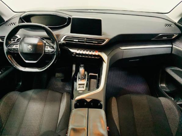 Peugeot 3008 II с пробегом 2018 года, цена 1 480 000 рублей, 238490 км, внедорожник, Автокод Объявления