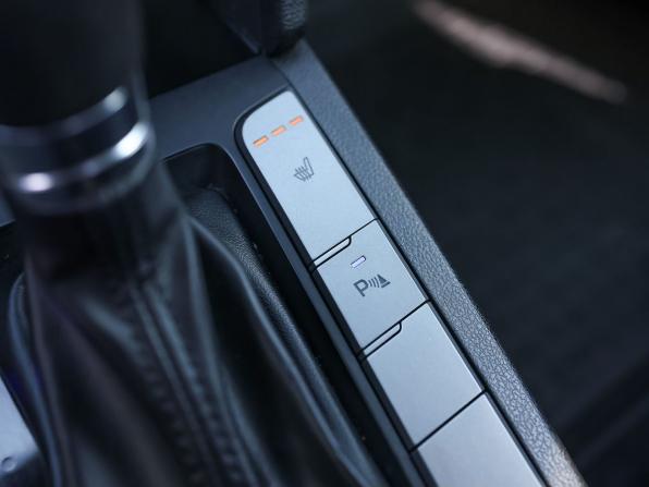 Hyundai Elantra VI (AD) с пробегом 2019 года, цена 1 399 000 рублей, 186300 км, седан, Автокод Объявления