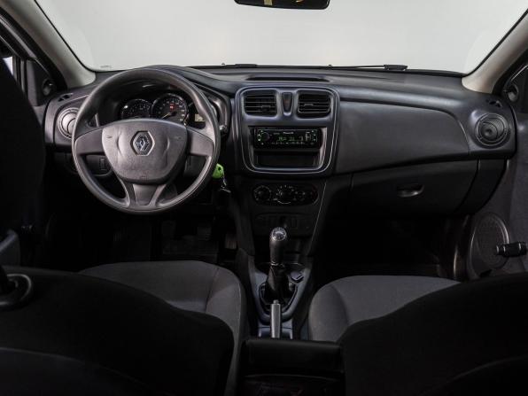 Renault Logan II с пробегом 2015 года, цена 600 000 рублей, 90485 км, седан, Автокод Объявления