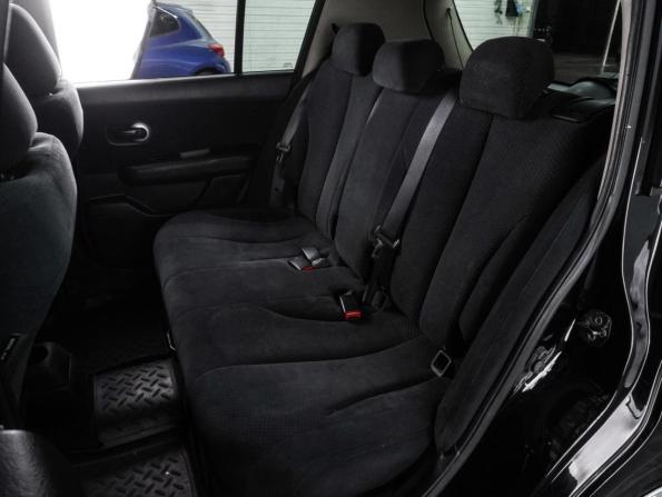 Nissan Tiida I Рестайлинг с пробегом 2010 года, цена 829 000 рублей, 165823 км, хэтчбек, Автокод Объявления