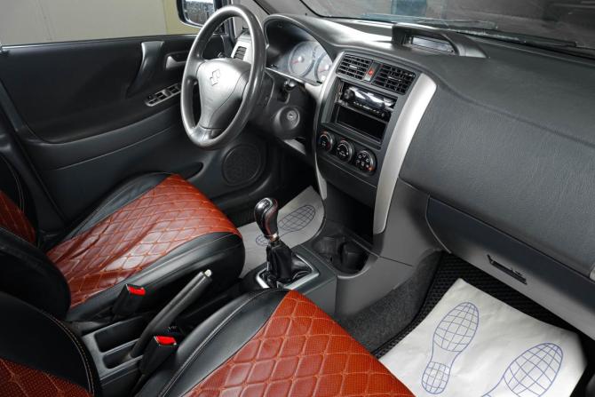 Suzuki Liana I Рестайлинг с пробегом 2006 года, цена 449 000 рублей, 329000 км, универсал, Автокод Объявления