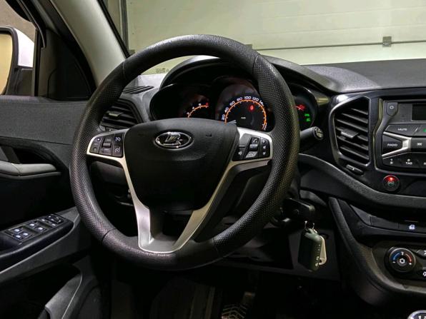 Lada (ВАЗ) Vesta I с пробегом 2022 года, цена 788 000 рублей, 177176 км, седан, Автокод Объявления