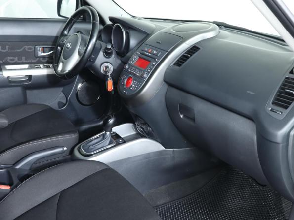 Kia Soul I Рестайлинг с пробегом 2014 года, цена 949 000 рублей, 143378 км, хэтчбек, Автокод Объявления