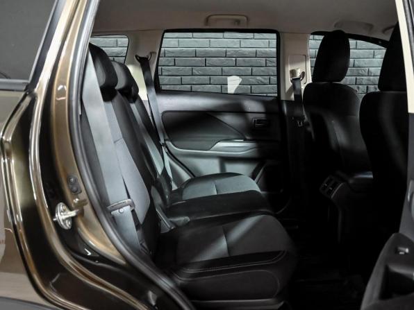 Mitsubishi Outlander III Рестайлинг 3 с пробегом 2019 года, цена 1 960 000 рублей, 193866 км, внедорожник, Автокод Объявления