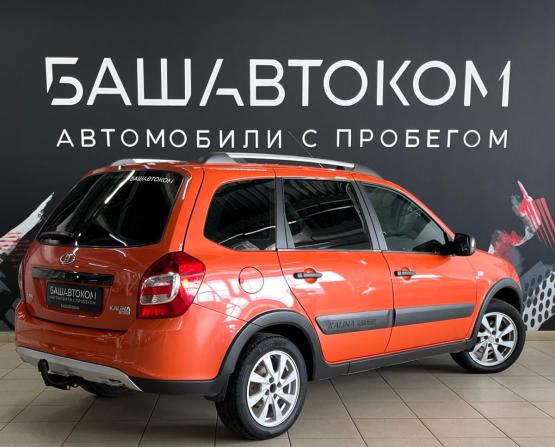 Lada (ВАЗ) Kalina II с пробегом 2018 года, цена 640 000 рублей, 99747 км, универсал, Автокод Объявления