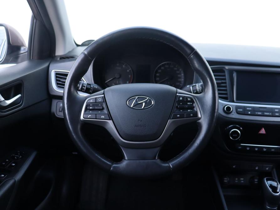 Hyundai Solaris II Москва  - изображение 14