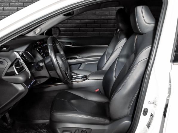 Toyota Camry VIII (XV70) с пробегом 2020 года, цена 3 125 000 рублей, 85693 км, седан, Автокод Объявления