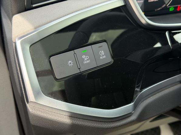 Audi Q3 II (F3) с пробегом 2026 года, цена 3 850 000 рублей, 25 км, внедорожник, Автокод Объявления