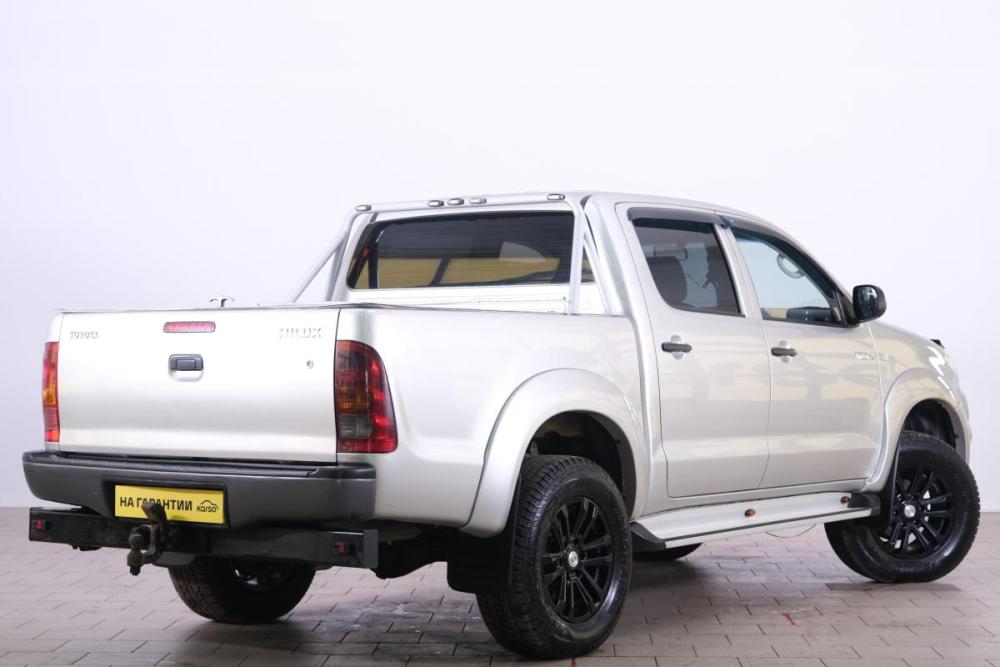 Toyota Hilux VII Омск  - изображение 7