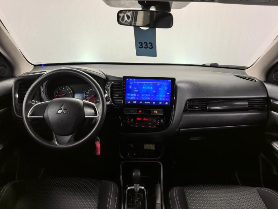 Mitsubishi Outlander III Рестайлинг 3 Санкт-Петербург  - изображение 10