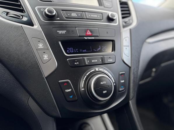 Hyundai Santa Fe III Рестайлинг с пробегом 2017 года, цена 2 465 000 рублей, 71943 км, внедорожник, Автокод Объявления