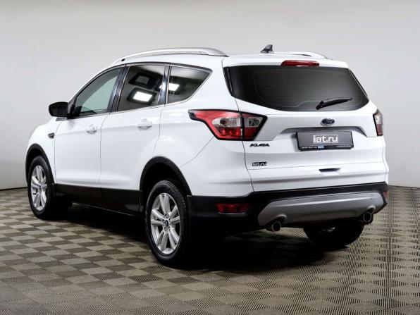 Ford Kuga II Рестайлинг с пробегом 2018 года, цена 1 675 000 рублей, 117958 км, внедорожник, Автокод Объявления