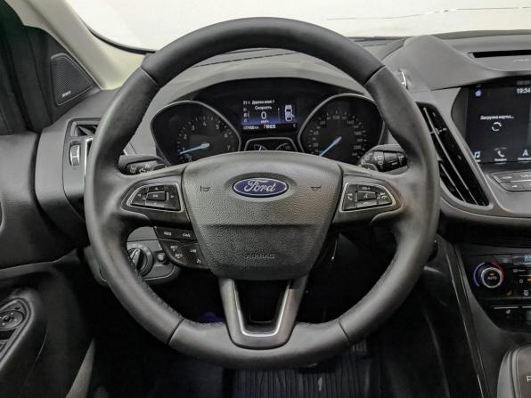 Ford Kuga II Рестайлинг с пробегом 2018 года, цена 1 840 000 рублей, 77444 км, внедорожник, Автокод Объявления