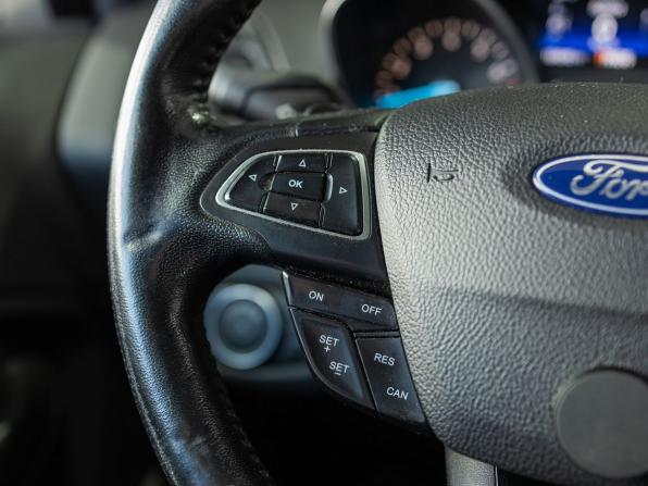 Ford Escape III Рестайлинг с пробегом 2017 года, цена 1 579 000 рублей, 164100 км, внедорожник, Автокод Объявления