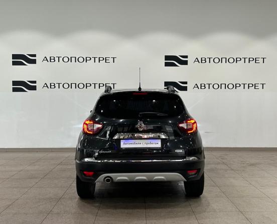 Renault Kaptur I с пробегом 2017 года, цена 1 399 000 рублей, 94800 км, внедорожник, Автокод Объявления