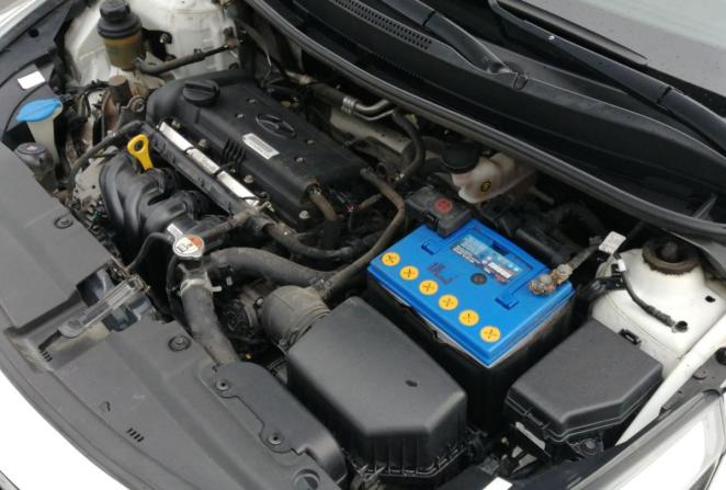 Hyundai Solaris I Рестайлинг с пробегом 2015 года, цена 1 058 400 рублей, 112128 км, седан, Автокод Объявления