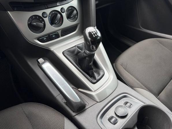 Ford Focus III с пробегом 2012 года, цена 595 000 рублей, 272425 км, универсал, Автокод Объявления