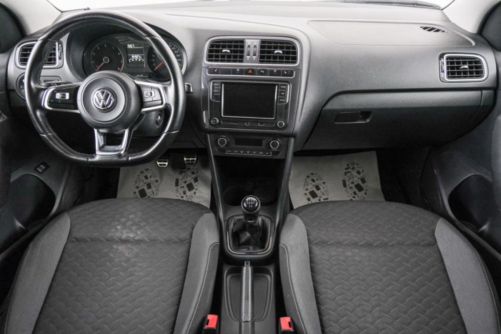 Volkswagen Polo V Рестайлинг Красноярск  - изображение 11