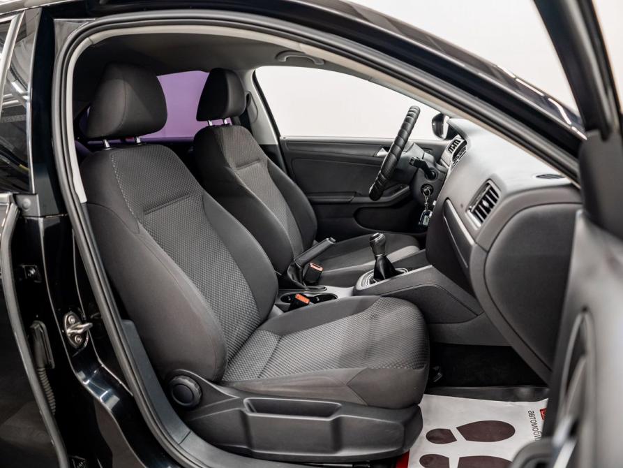 Volkswagen Jetta VI Рестайлинг Красноярск  - изображение 7