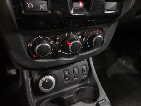 Renault Duster I Рестайлинг с пробегом 2019 года, цена 1 420 000 рублей, 109496 км, внедорожник, Автокод Объявления