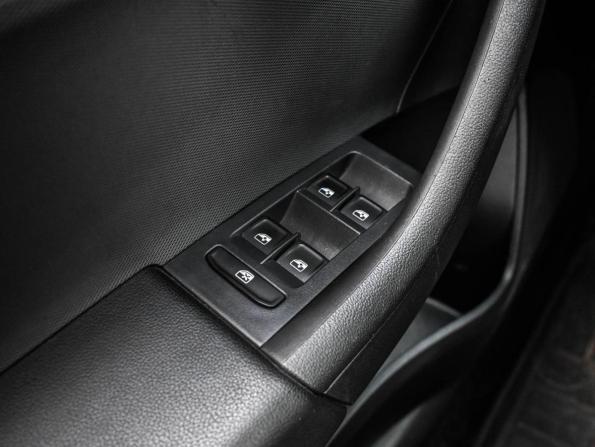 Volkswagen Polo VI с пробегом 2022 года, цена 1 699 000 рублей, 45087 км, лифтбек, Автокод Объявления