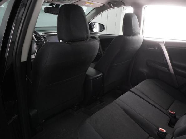 Toyota RAV4 IV (XA40) Рестайлинг с пробегом 2018 года, цена 2 655 000 рублей, 97022 км, внедорожник, Автокод Объявления