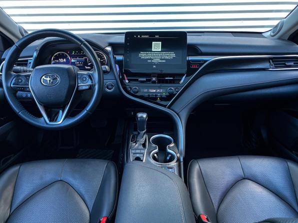 Toyota Camry VIII (XV70) Рестайлинг с пробегом 2023 года, цена 3 590 000 рублей, 43500 км, седан, Автокод Объявления
