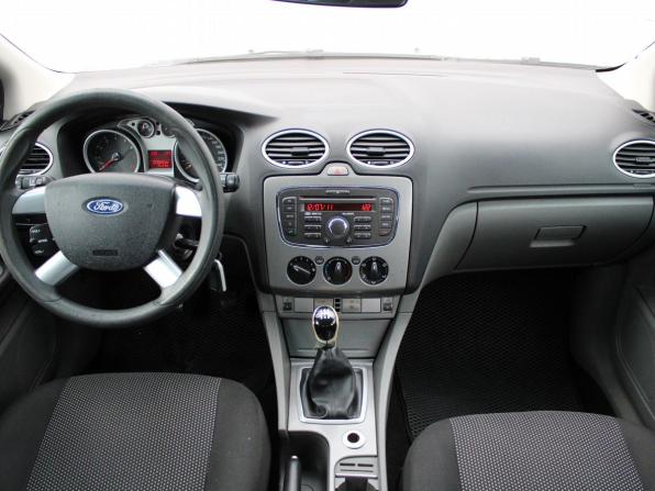 Ford Focus II Рестайлинг с пробегом 2011 года, цена 479 000 рублей, 226827 км, седан, Автокод Объявления