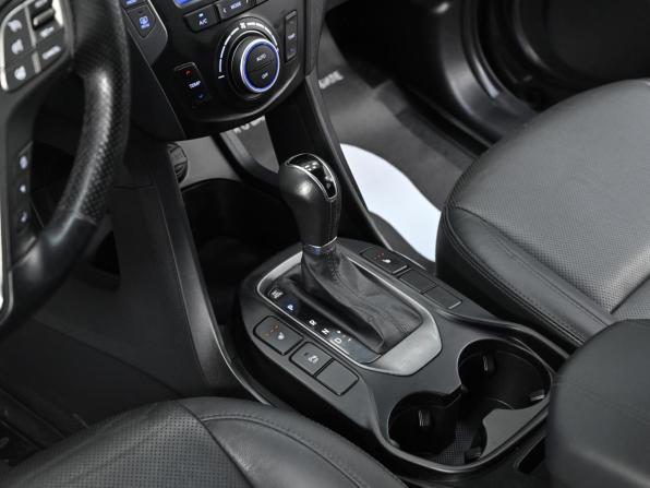 Hyundai Santa Fe III с пробегом 2013 года, цена 1 349 000 рублей, 172000 км, внедорожник, Автокод Объявления