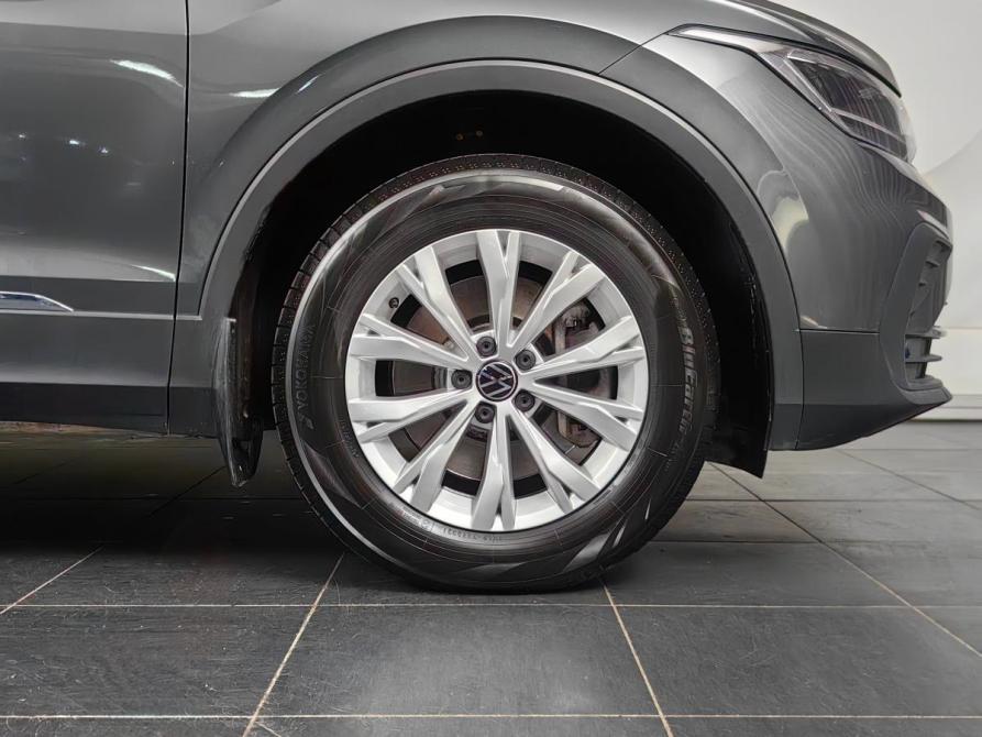 Volkswagen Tiguan II Рестайлинг Москва  - изображение 25