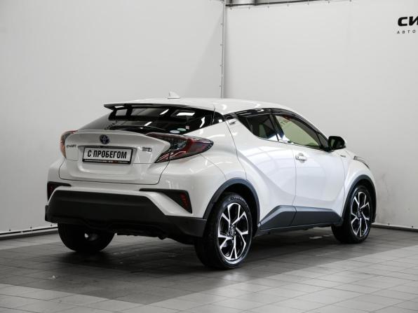 Toyota C-HR I с пробегом 2017 года, цена 1 900 000 рублей, 59819 км, внедорожник, Автокод Объявления