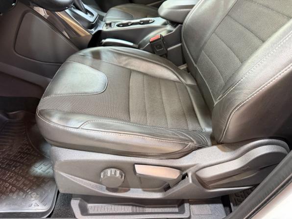 Ford Kuga II с пробегом 2014 года, цена 1 050 000 рублей, 355059 км, внедорожник, Автокод Объявления