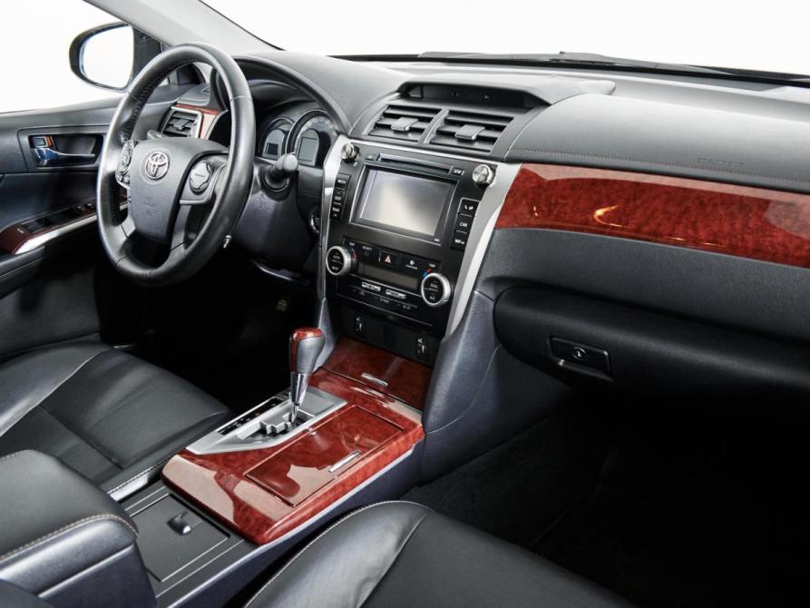 Toyota Camry VII (XV50) Москва  - изображение 10