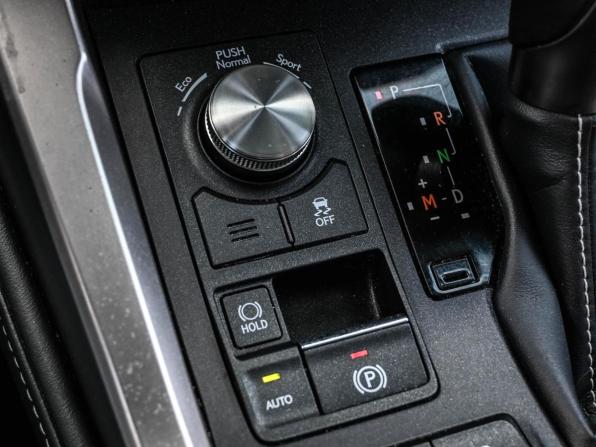 Lexus NX I Рестайлинг с пробегом 2021 года, цена 3 699 000 рублей, 34408 км, внедорожник, Автокод Объявления