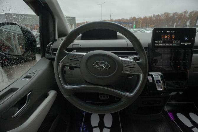 Hyundai Staria I с пробегом 2021 года, цена 4 145 000 рублей, 78500 км, минивэн, Автокод Объявления