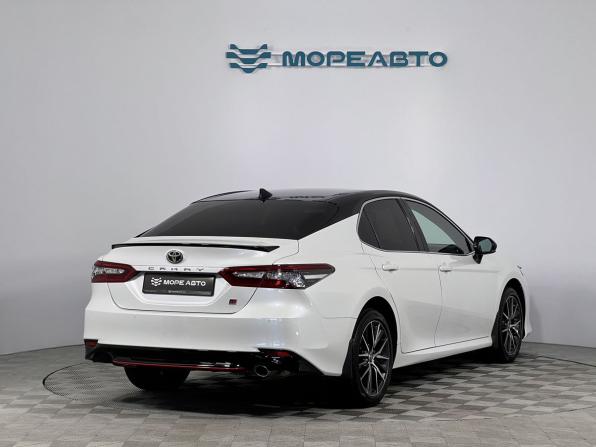Toyota Camry VIII (XV70) Рестайлинг с пробегом 2021 года, цена 3 350 000 рублей, 44527 км, седан, Автокод Объявления