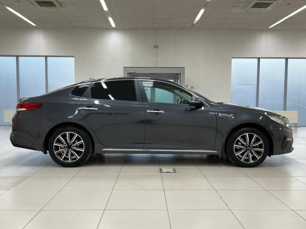 Kia Optima IV Рестайлинг с пробегом 2019 года, цена 2 230 000 рублей, 81225 км, седан, Автокод Объявления