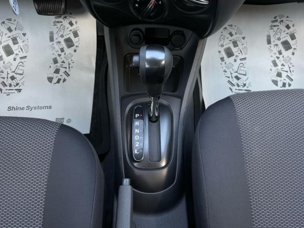 Kia Rio II Рестайлинг с пробегом 2010 года, цена 620 000 рублей, 126000 км, хэтчбек, Автокод Объявления