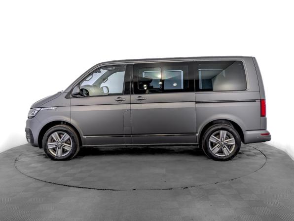 Volkswagen Multivan T6 Рестайлинг с пробегом 2021 года, цена 6 000 000 рублей, 120666 км, минивэн, Автокод Объявления