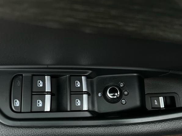 Audi A4 V (B9) с пробегом 2019 года, цена 2 170 000 рублей, 132300 км, седан, Автокод Объявления