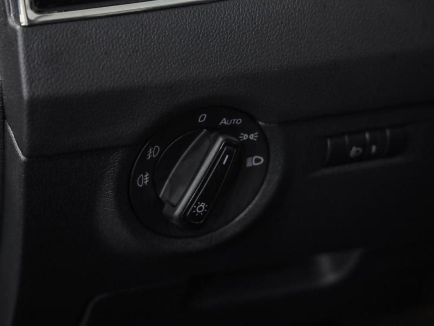 Skoda Octavia III (A7) Санкт-Петербург  - изображение 17
