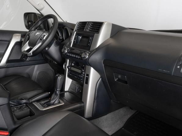 Toyota Land Cruiser Prado 150 Series с пробегом 2011 года, цена 2 399 125 рублей, 437272 км, внедорожник, Автокод Объявления
