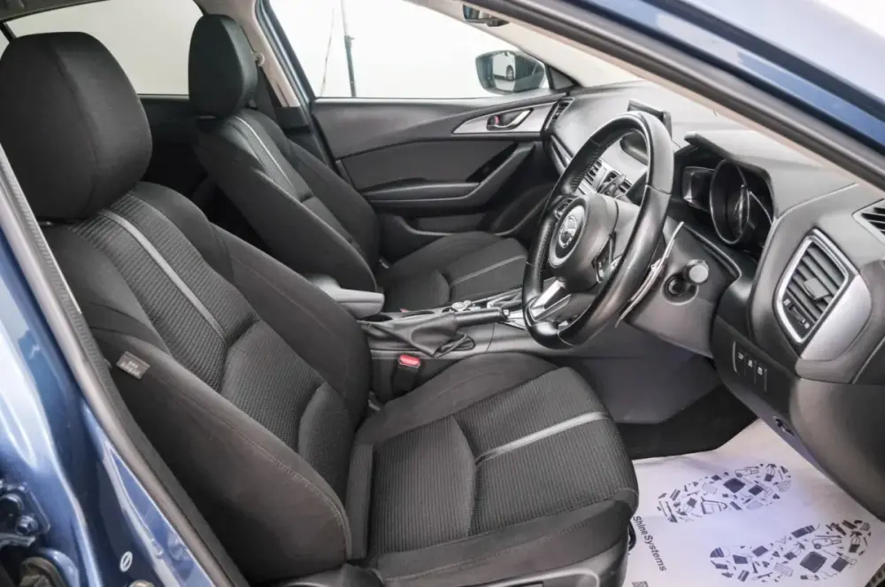 Mazda Axela III Рестайлинг Красноярск  - изображение 8
