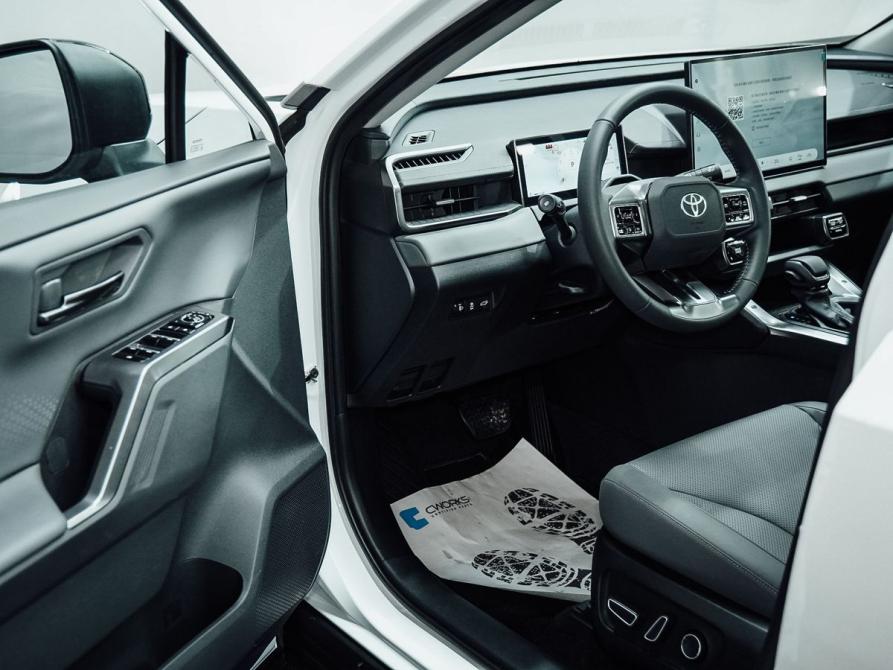 Toyota RAV4 VI (XA60) Новосибирск  - изображение 39